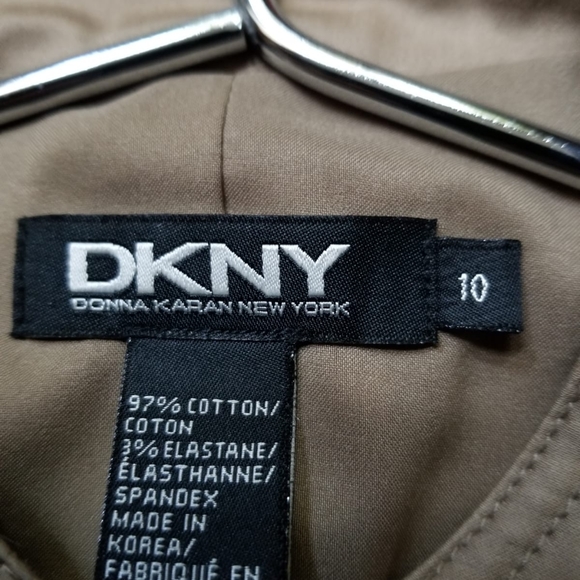 NWOT DKNY Beige Jacket size 10 - Picture 2 of 2